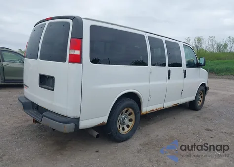 2014 Chevrolet Express 1500 Lt из США, поврежденный, VIN 1GNSHCF45E1120480